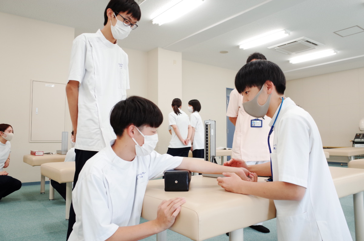 実習に向けOSCEに取り組んでいます | 土佐リハビリテーションカレッジ